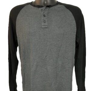 Aeropostale Men’s Medium dual color Long Sleeve Button Collar Top